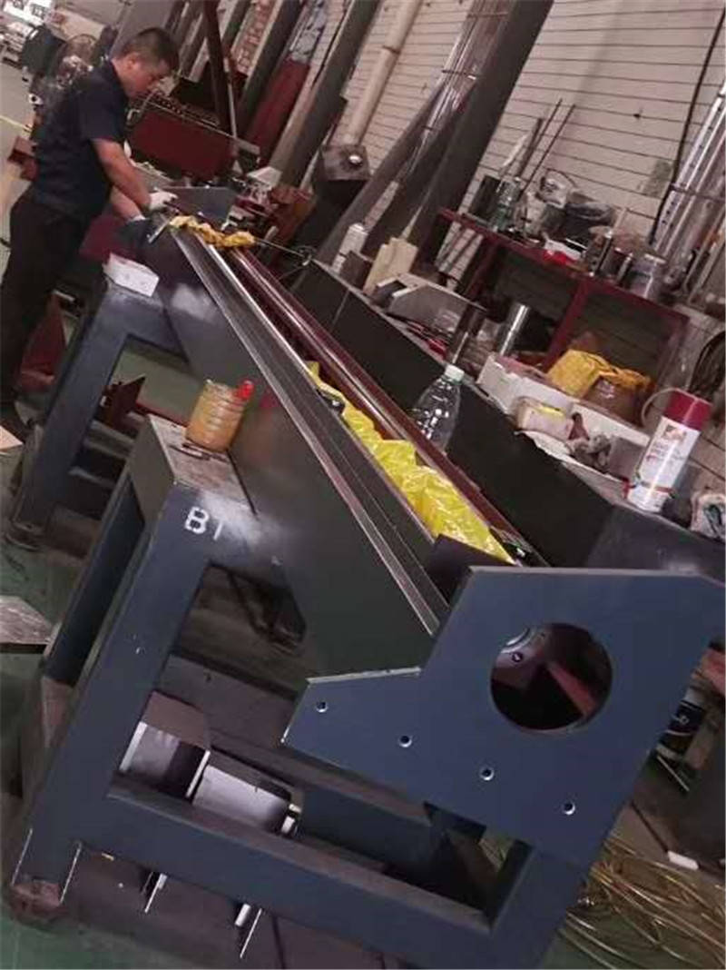 (Ready To Ship)4020 AC waterjet  process of installing(图1)