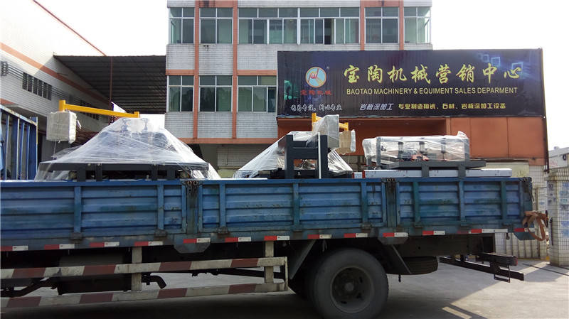 1200 CNC tiles cutting machine delivery in 2021-2-27(图2)