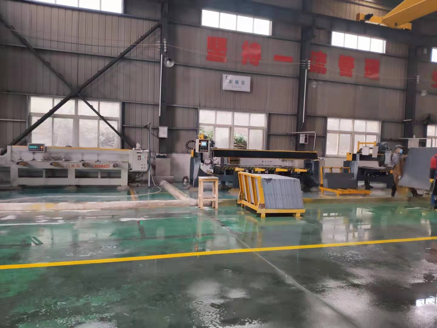 There are six different types of porcelain tile cutting machines(图1)