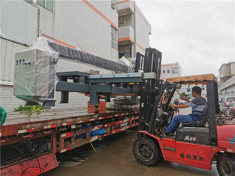 Porcelain slab bridge saw had sent out! Thank you for choose Baotao machinery(图3)