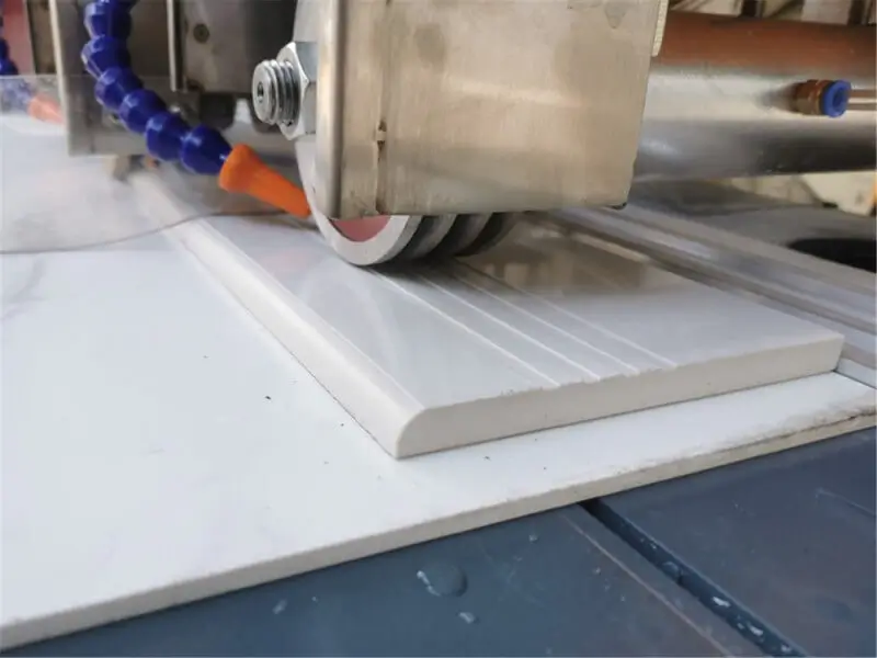 BT1800 PLC 2 Heads Multi-Function Manual Tiles Cutting Machine(图8) stair case 梯级砖 踏步砖.webp